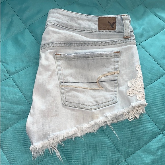 American Eagle Shorts - Picture 4 of 5
